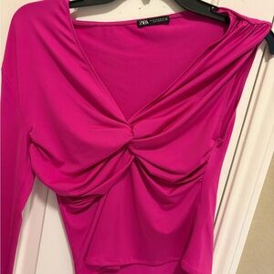 Zara Women's Fuchsia Twist Detail Blouse